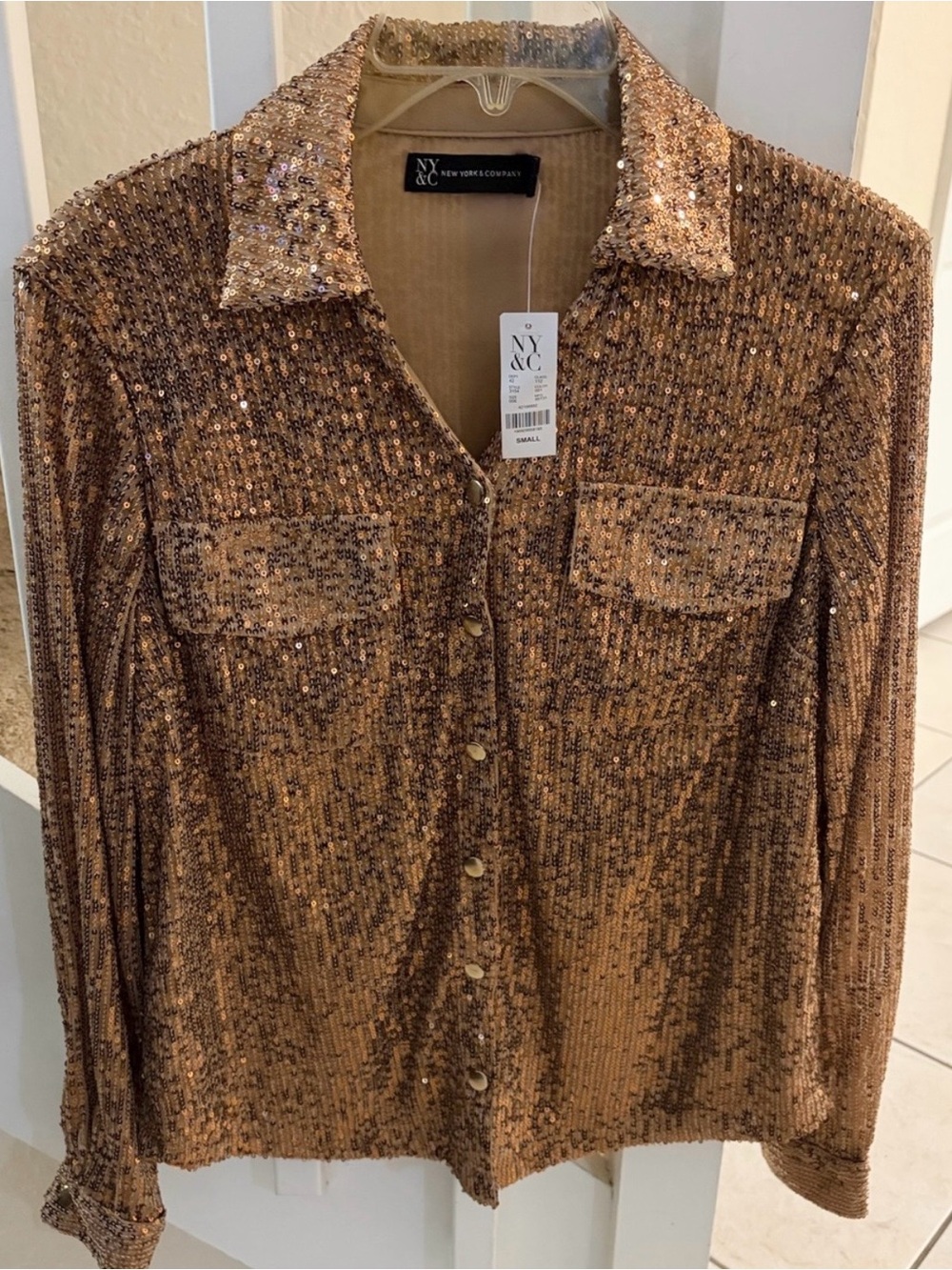 NWT New York & Co Bronze/Gold Sequin Snap Closure Long Sleeve Shirt - Size Small